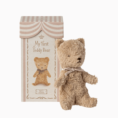 Suave peluche osito teddy para bebé presentado en preciosa cajita de regalo