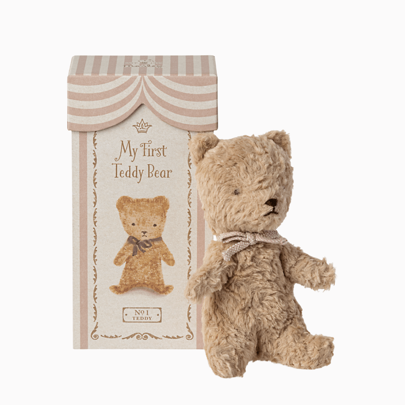 Primer peluche Osito Teddy color polvo Maileg