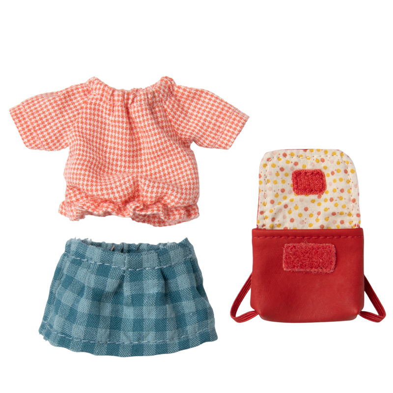 Ropa y mochila para Hermana Mayor Ratona Maileg